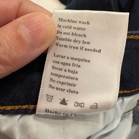 Sangria‎ Black Ruched Bust Keyhole in Neckline Sexy Cocktail Dress 16 - Picture 10 of 12